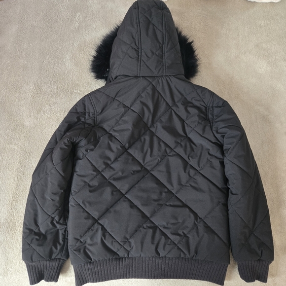 Abercrombie & Fitch Kids Girls Black Quilted Puffer Jacket 15/16 - Picture 5 of 13